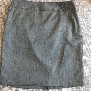 2/$20 sale - Van Heuson brown skirt size 10 EUC
